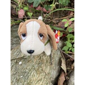 Ty Beanie Babies Tracker the Hound Dog With Paper Hang Tag 9 inch
